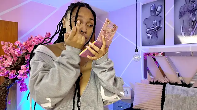 Elith noa online show from 11-27-25, 07:38