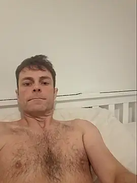 Snapshot of steb1980 chatting on 10-25-25, 07:49 steb1980 online show from 10-25-25, 07:49