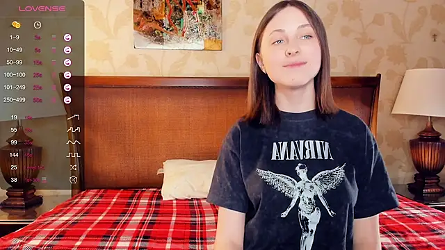 Snapshot of GemmaHanly chatting on 02-08-25, 06:12 GemmaHanly online show from 02-08-25, 06:12