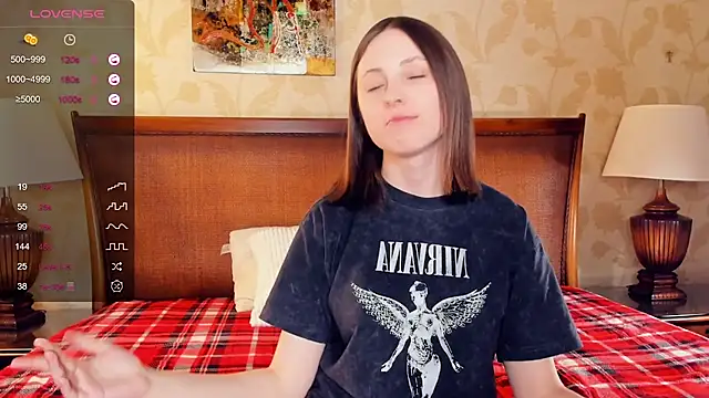 Snapshot of GemmaHanly chatting on 02-09-25, 06:26 GemmaHanly online show from 02-09-25, 06:26