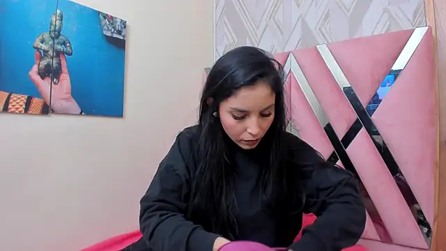 Snapshot of _miaquevedo_ chatting on 01-31-25, 12:18 miaquevedo online show from 01-31-25, 12:18