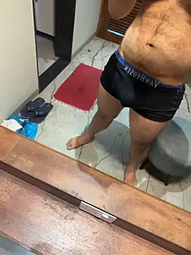 versatile guy01 online show from 07-16-26, 03:34