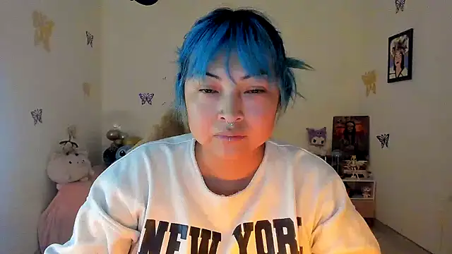 Snapshot of Shaddycute_ chatting on 09-27-25, 05:12 Shaddycute online show from 09-27-25, 05:12