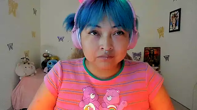 Snapshot of Shaddycute_ chatting on 09-29-25, 03:17 Shaddycute online show from 09-29-25, 03:17