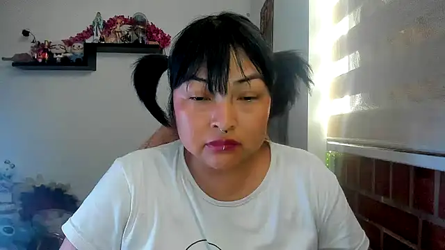 Snapshot of Shaddycute_ chatting on 03-31-26, 01:00 Shaddycute online show from 03-31-26, 01:00