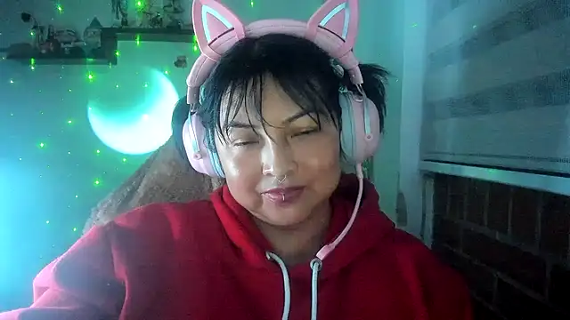 Snapshot of Shaddycute_ chatting on 04-13-26, 03:56 Shaddycute online show from 04-13-26, 03:56