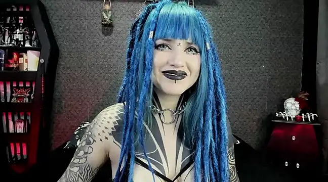 Snapshot of DimmuandDarkness chatting on 12-19-24, 06:23 DimmuandDarkness online show from 12-19-24, 06:23