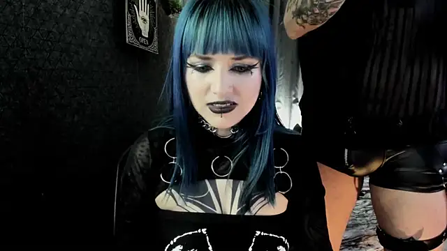 Snapshot of DimmuandDarkness chatting on 03-20-25, 09:35 DimmuandDarkness online show from 03-20-25, 09:35