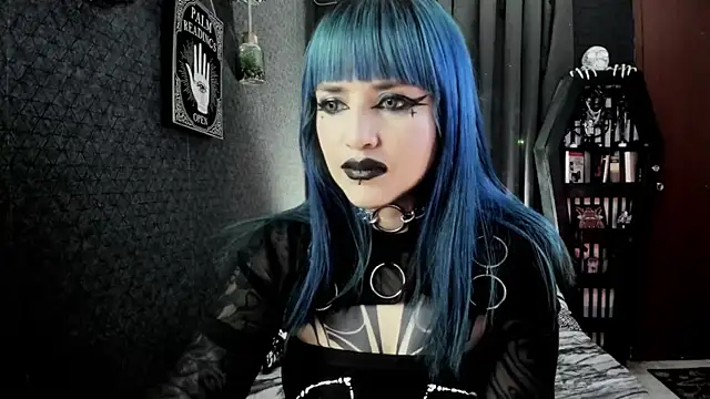 Snapshot of DimmuandDarkness chatting on 03-21-25, 02:39 DimmuandDarkness online show from 03-21-25, 02:39