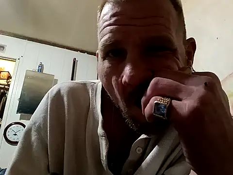 Snapshot of gettinit2wice chatting on 12-12-24, 05:59 gettinit2wice online show from 12-12-24, 05:59