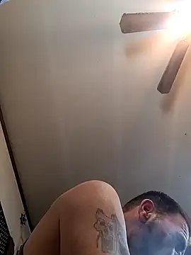 Snapshot of gettinit2wice chatting on 01-04-25, 11:38 gettinit2wice online show from 01-04-25, 11:38