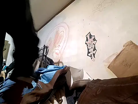 Snapshot of gettinit2wice chatting on 01-05-25, 11:37 gettinit2wice online show from 01-05-25, 11:37