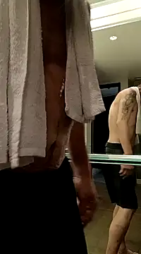 Snapshot of gettinit2wice chatting on 01-12-25, 01:37 gettinit2wice online show from 01-12-25, 01:37