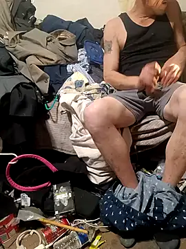 Snapshot of gettinit2wice chatting on 01-18-25, 11:44 gettinit2wice online show from 01-18-25, 11:44