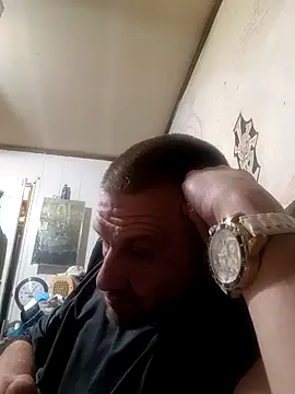 Snapshot of gettinit2wice chatting on 02-12-25, 04:55 gettinit2wice online show from 02-12-25, 04:55