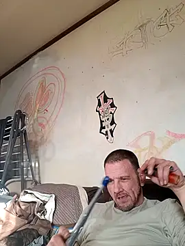 Snapshot of gettinit2wice chatting on 02-17-25, 11:53 gettinit2wice online show from 02-17-25, 11:53