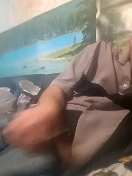 Snapshot of gettinit2wice chatting on 03-22-25, 10:49 gettinit2wice online show from 03-22-25, 10:49