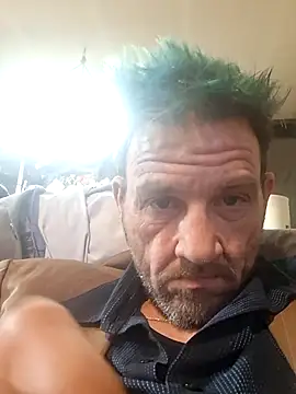 Snapshot of gettinit2wice chatting on 10-13-25, 12:27 gettinit2wice online show from 10-13-25, 12:27