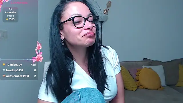 Snapshot of BabySerene chatting on 02-14-25, 09:10 BabySerene online show from 02-14-25, 09:10