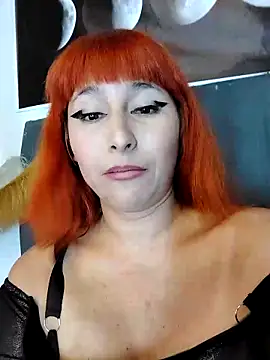 Snapshot of florecita9 chatting on 01-06-26, 10:12 florecita9 online show from 01-06-26, 10:12