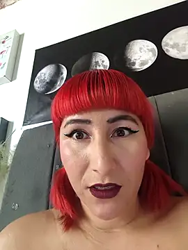 Snapshot of florecita9 chatting on 02-22-26, 05:33 florecita9 online show from 02-22-26, 05:33