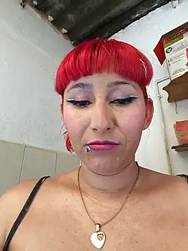 Snapshot of florecita9 chatting on 02-25-26, 03:43 florecita9 online show from 02-25-26, 03:43