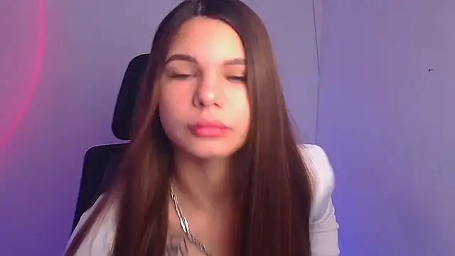 Snapshot of Hanna_Way chatting on 12-24-24, 06:33 Hanna Way online show from 12-24-24, 06:33