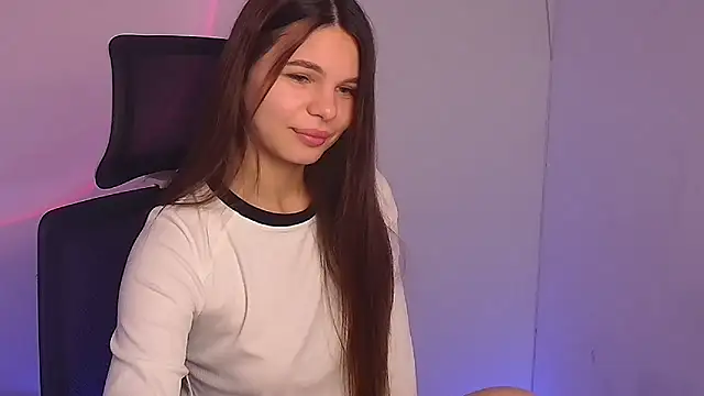 Snapshot of Hanna_Way chatting on 12-30-24, 09:48 Hanna Way online show from 12-30-24, 09:48