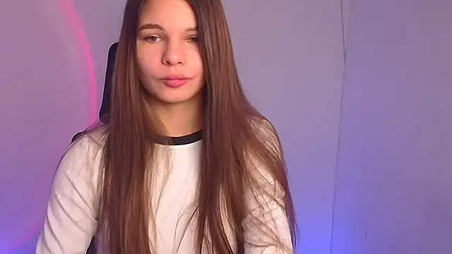 Snapshot of Hanna_Way chatting on 01-05-25, 09:37 Hanna Way online show from 01-05-25, 09:37