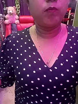 ella mariya online show from 11-10-25, 03:00