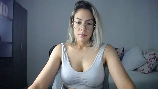 candydowson1 online show from 06-02-26, 10:39