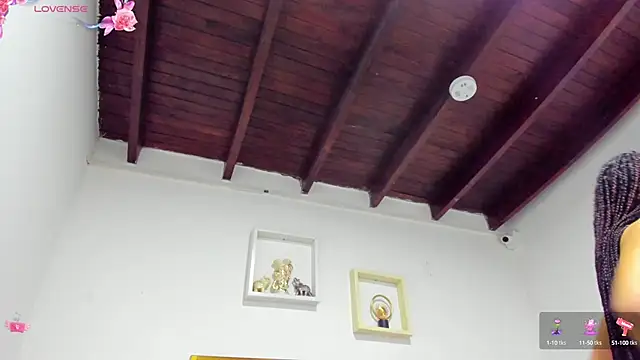 vahiolet fuentes online show from 10-02-25, 03:02