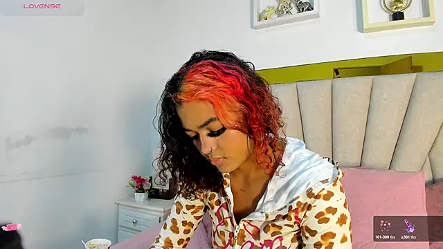 vahiolet fuentes online show from 12-02-25, 03:01