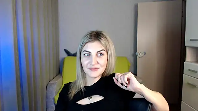 Amelia Harper online show from 12-25-24, 06:19