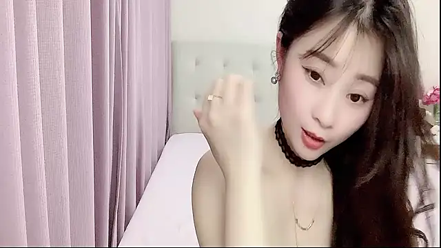 aisha123123 online show from 02-28-25, 03:04