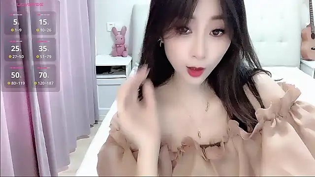 aisha123123 online show from 09-10-25, 02:55