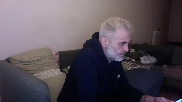 Snapshot of skossa777 chatting on 10-04-25, 04:49 skossa777 online show from 10-04-25, 04:49