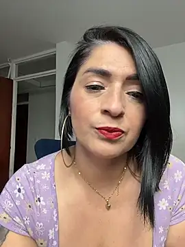 karenlennox1 online show from 02-19-26, 12:39