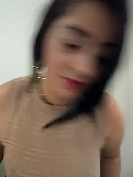 karenlennox1 online show from 03-18-26, 10:46