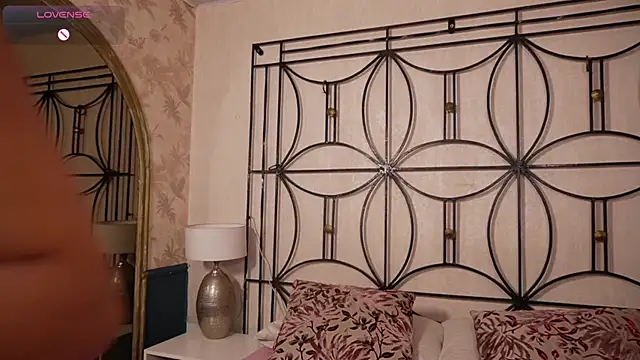 Sophia wilsonn  online show from 01-13-26, 11:15