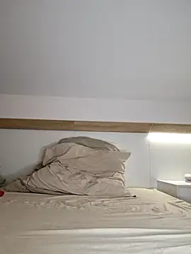 Snapshot of Xladycharme chatting on 12-02-25, 03:40 Xladycharme online show from 12-02-25, 03:40