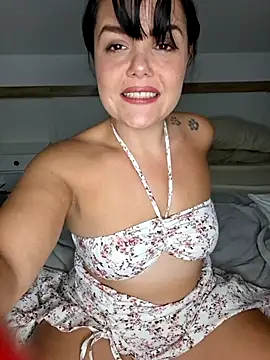 Snapshot of Xladycharme chatting on 06-07-26, 12:15 Xladycharme online show from 06-07-26, 12:15