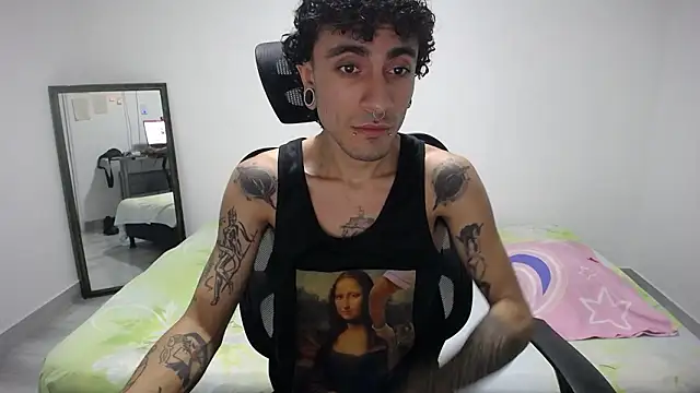 Snapshot of present_the_magic chatting on 03-28-26, 09:09 present the magic online show from 03-28-26, 09:09