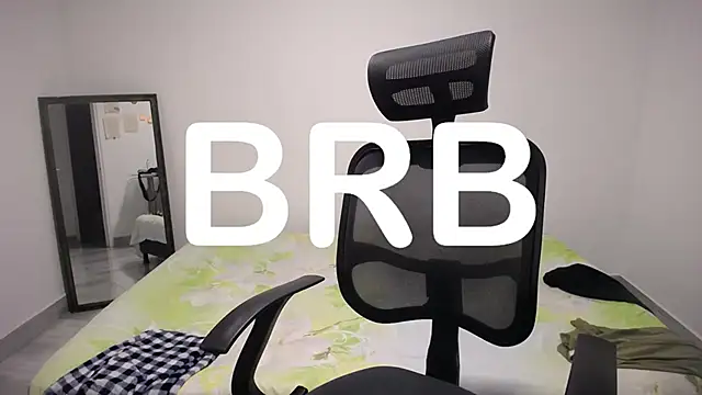 Snapshot of present_the_magic chatting on 04-02-26, 08:12 present the magic online show from 04-02-26, 08:12