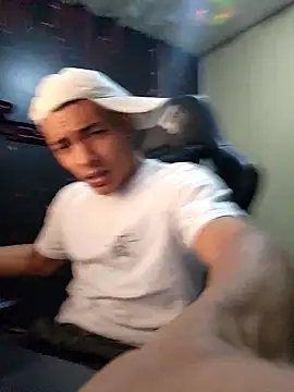 Snapshot of Jhonyblack_1 chatting on 11-25-25, 06:52 Jhonyblack 1 online show from 11-25-25, 06:52