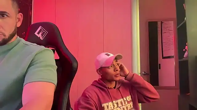 Jhonyblack 1 online show from 12-20-25, 05:03