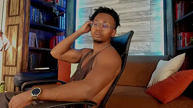 Snapshot of JamalMyst chatting on 11-15-25, 04:10 JamalMyst online show from 11-15-25, 04:10