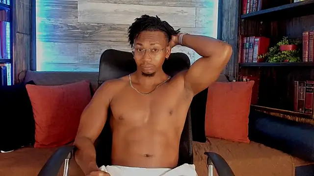 Snapshot of JamalMyst chatting on 11-30-25, 04:05 JamalMyst online show from 11-30-25, 04:05