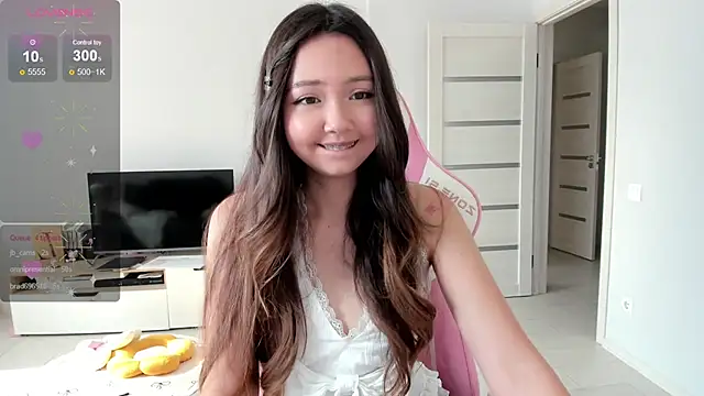 Snapshot of Fluffy_Rose chatting on 07-23-26, 01:58 Fluffy Rose online show from 07-23-26, 01:58