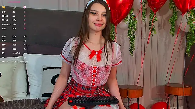 ReginaRobinson online show from 02-19-25, 05:38